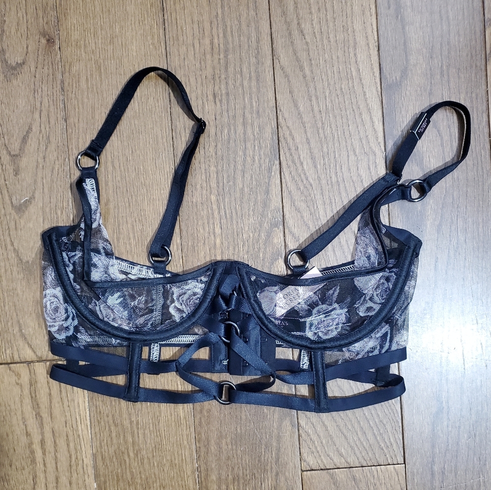 Victoria's Secret Luxe Mesh Rose Floral Quarter Cup 1/4 Bra, 32D